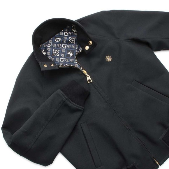 Louis Vuitton Black Since 1854 Monogram Knit Reversible Bomber Jacket - Picture 2 of 9
